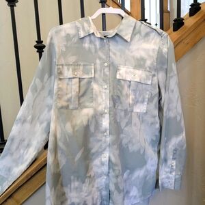 Banana Republic Cloudy Blue Button Down Shirt
